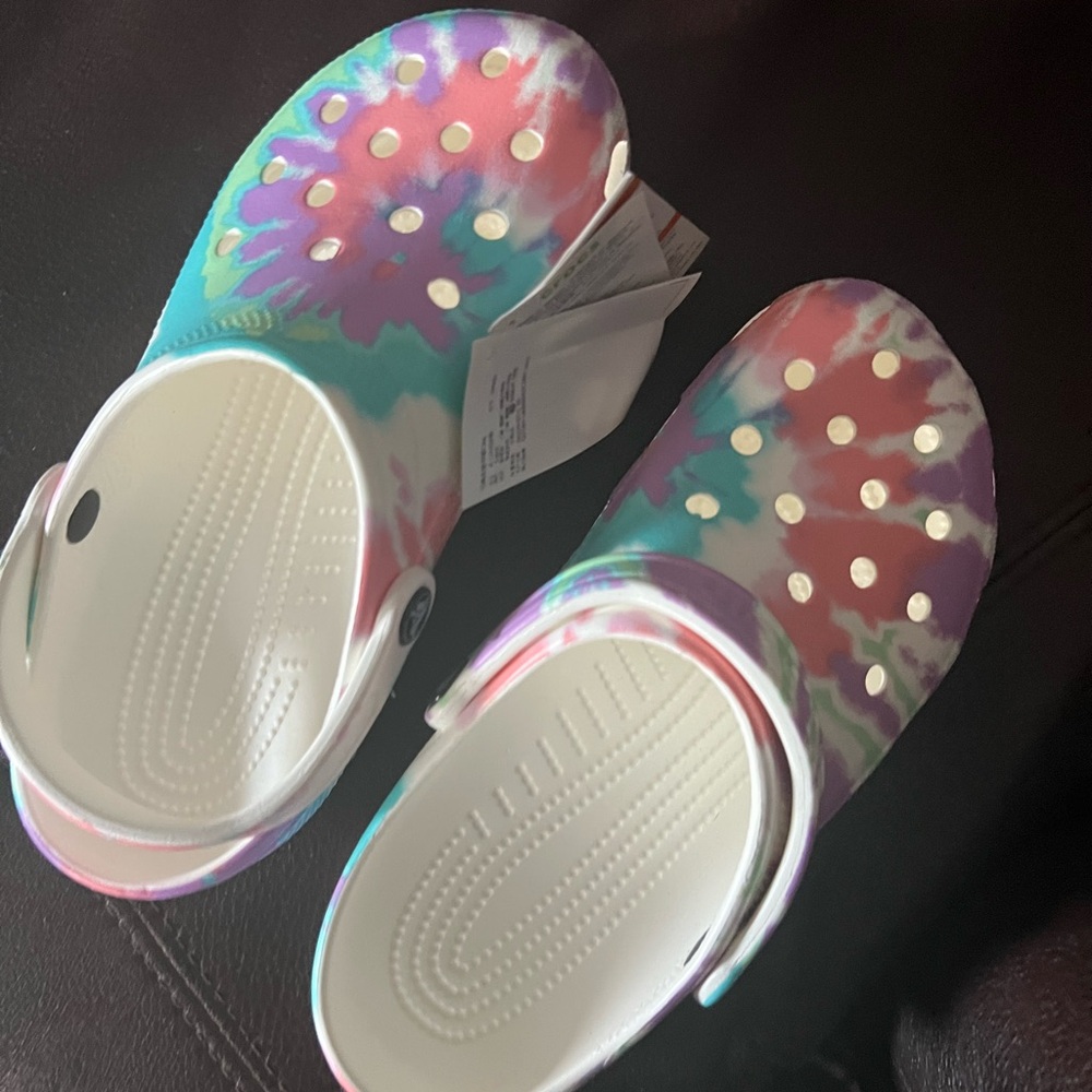 Crocs new for women